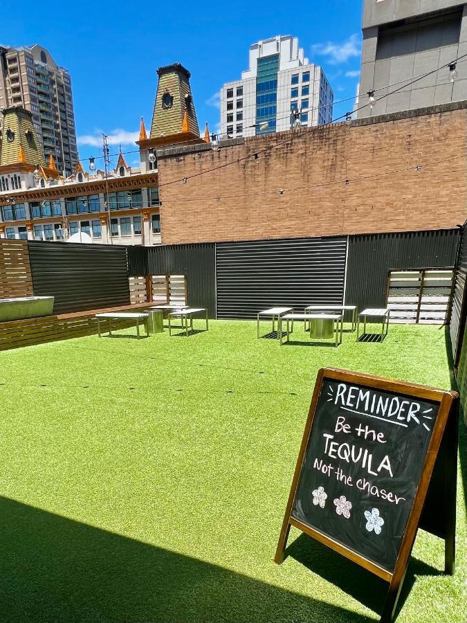 The Downing Hostel Sydney Eksteriør bilde