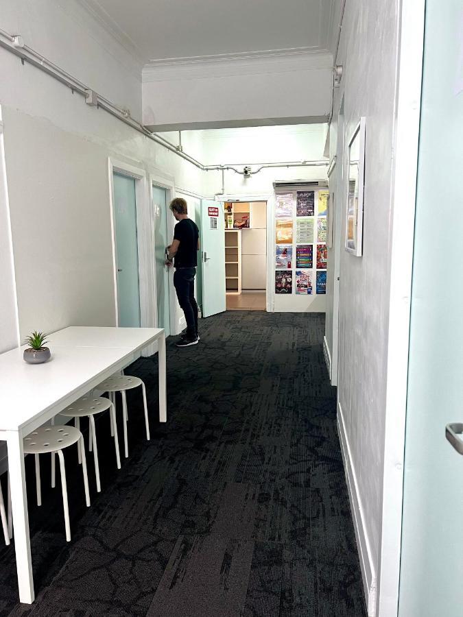 The Downing Hostel Sydney Eksteriør bilde