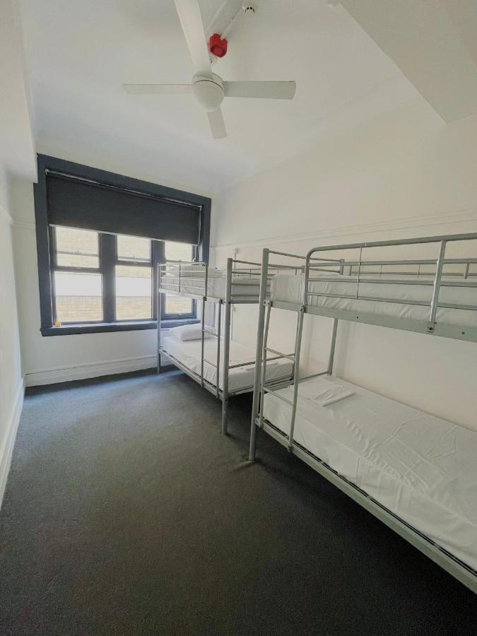 The Downing Hostel Sydney Eksteriør bilde